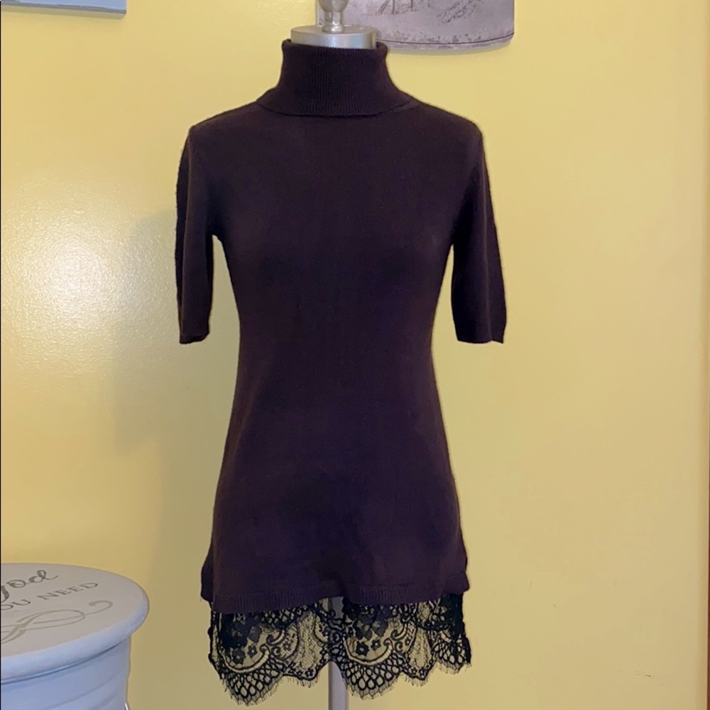 Short sleeve sweater